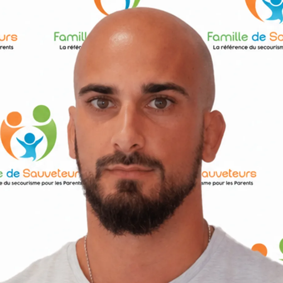 Kévin Mollicone, formateur Famille de Sauveteurs dans l'Essonne